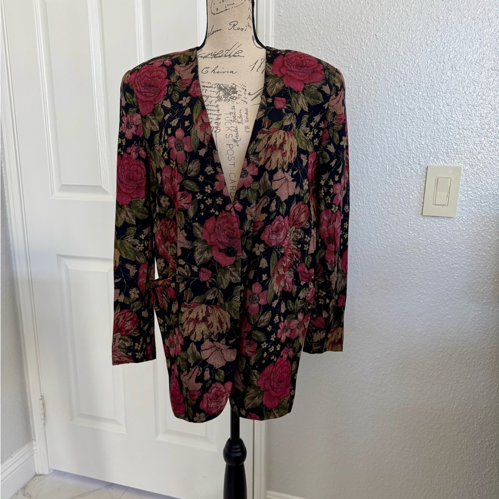 Giraffe Floral Blazer with Pink and Green Pattern